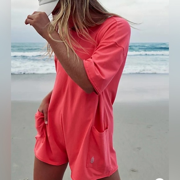 NWOT Free People Movement Hot Shot Romper Size Small in Electric Sunset - Picture 3 of 3